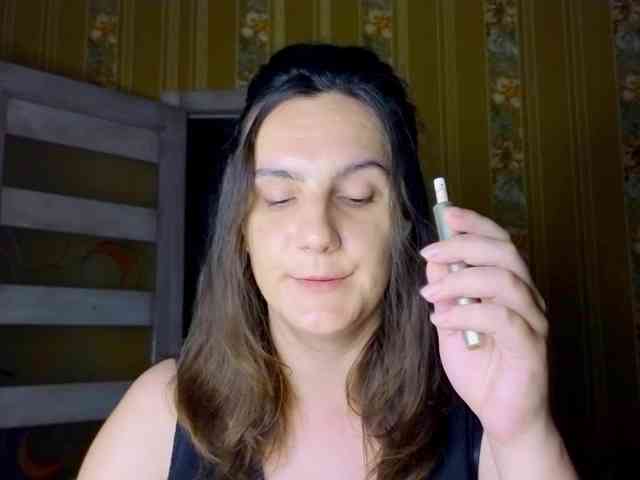 Secret_Smile webcam