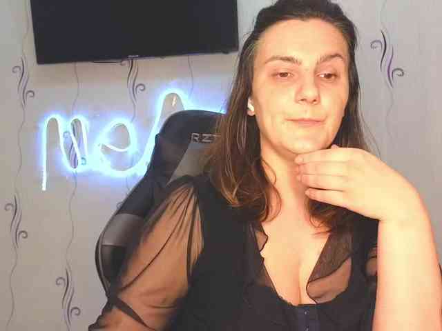 Secret_Smile webcam
