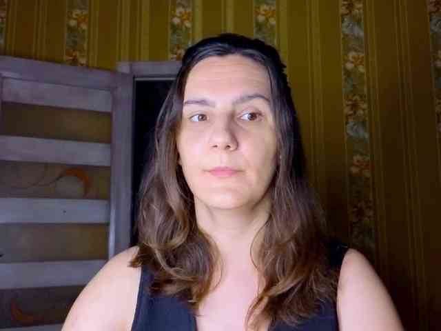 Secret_Smile webcam