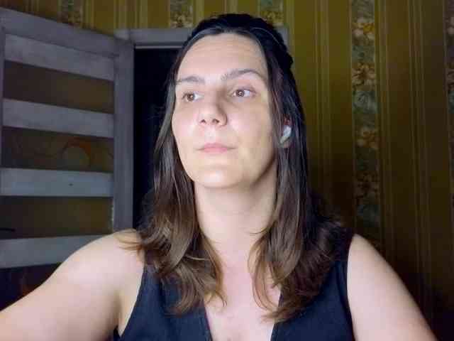 Secret_Smile webcam