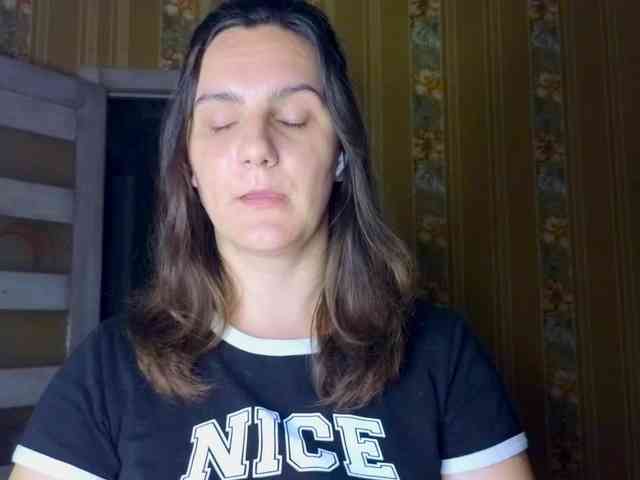 Secret_Smile webcam