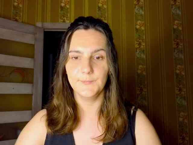 Secret_Smile webcam