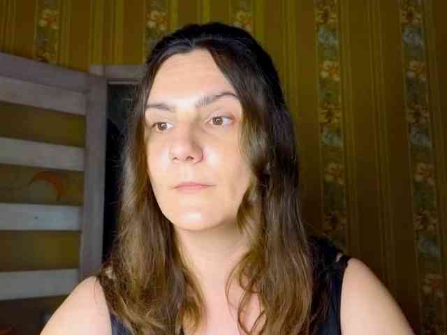 Secret_Smile webcam