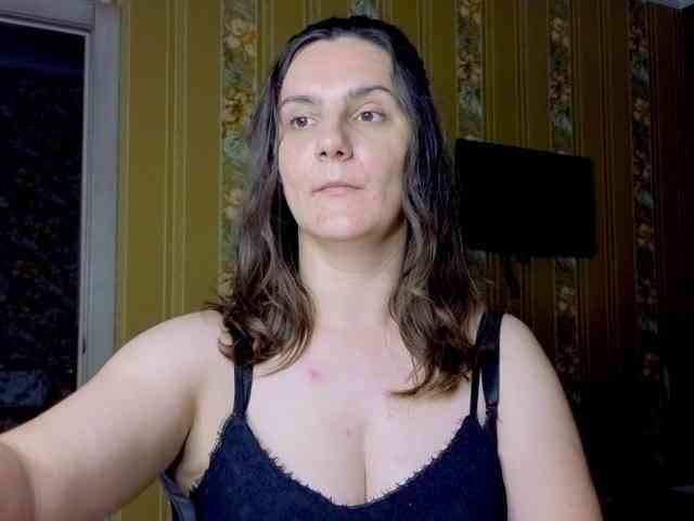 Secret_Smile webcam