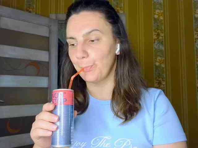 Secret_Smile webcam
