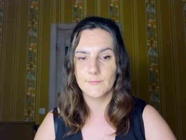 Secret_Smile webcam