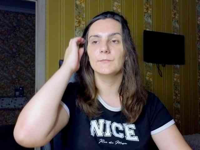 Secret_Smile webcam