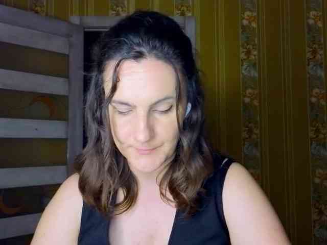 Secret_Smile webcam