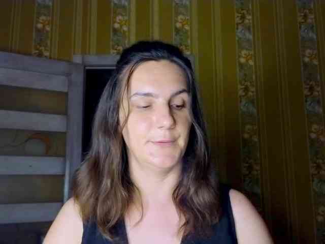 Secret_Smile webcam