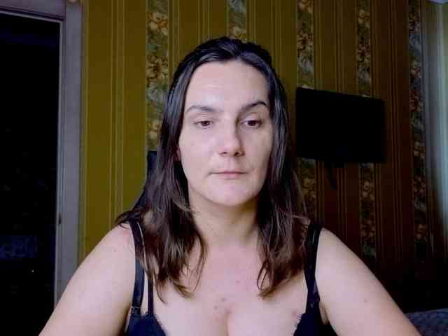 Secret_Smile webcam