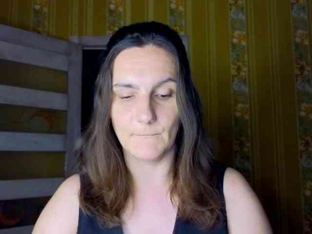 Secret_Smile webcam