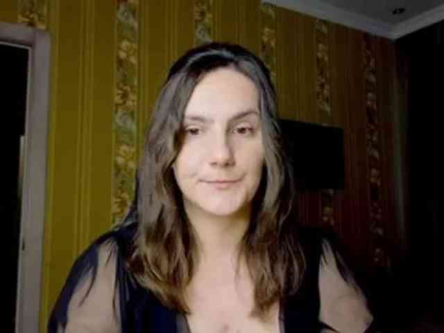 Secret_Smile webcam
