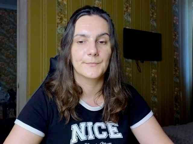 Secret_Smile webcam