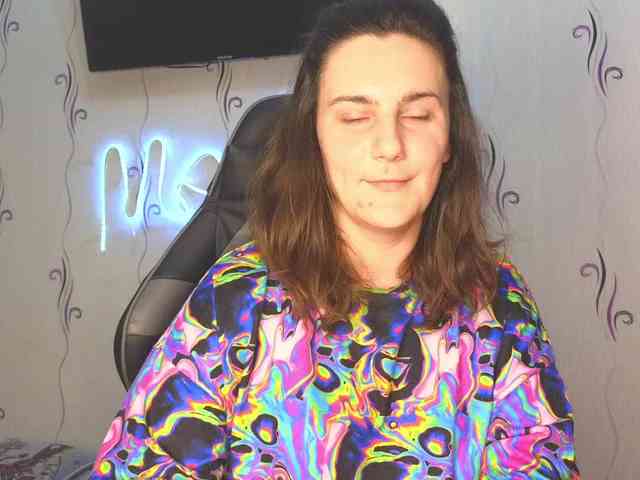 Secret_Smile webcam