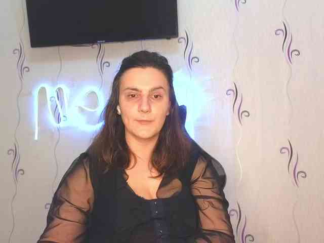 Secret_Smile webcam