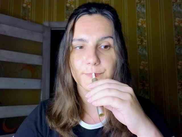 Secret_Smile webcam
