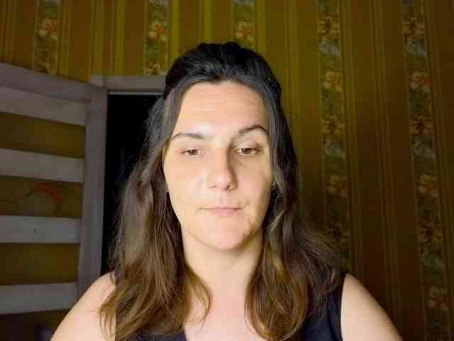 Secret_Smile webcam