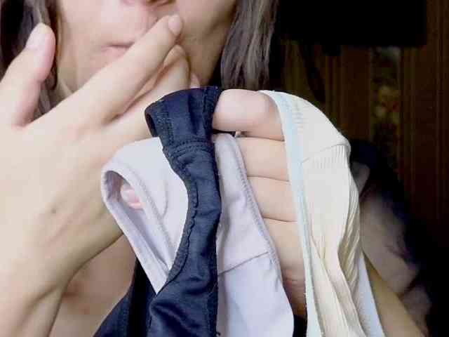 Secret_Smile webcam