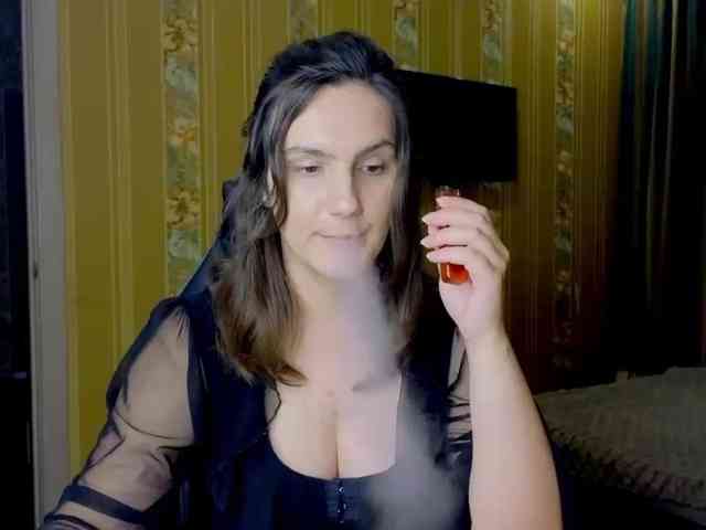 Secret_Smile webcam