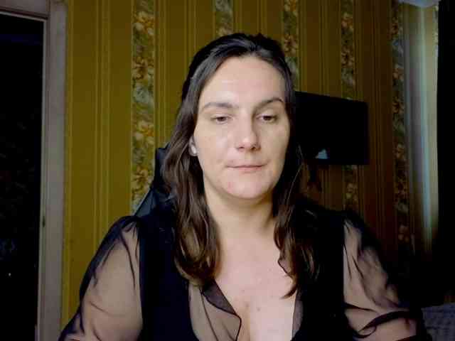 Secret_Smile webcam