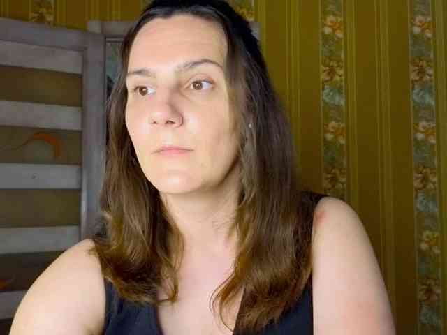 Secret_Smile webcam