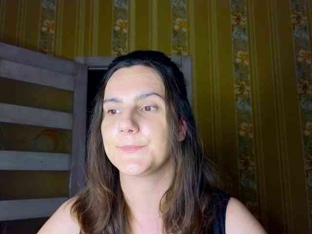 Secret_Smile webcam