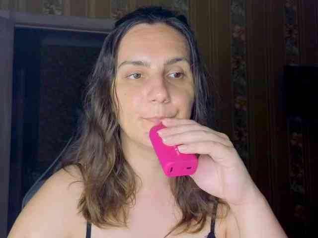 Secret_Smile webcam
