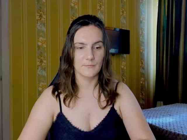 Secret_Smile webcam