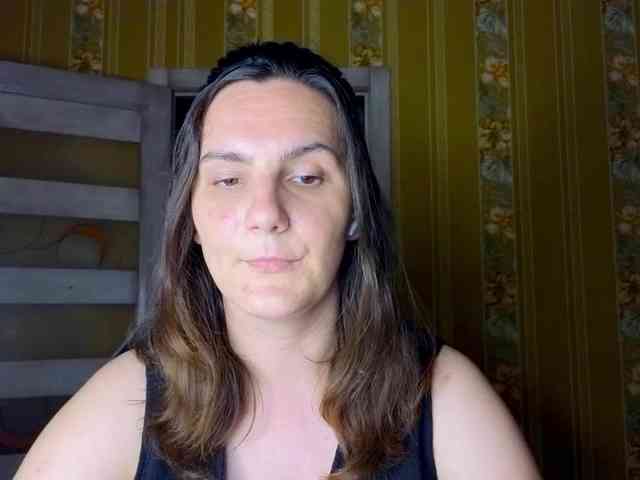 Secret_Smile webcam