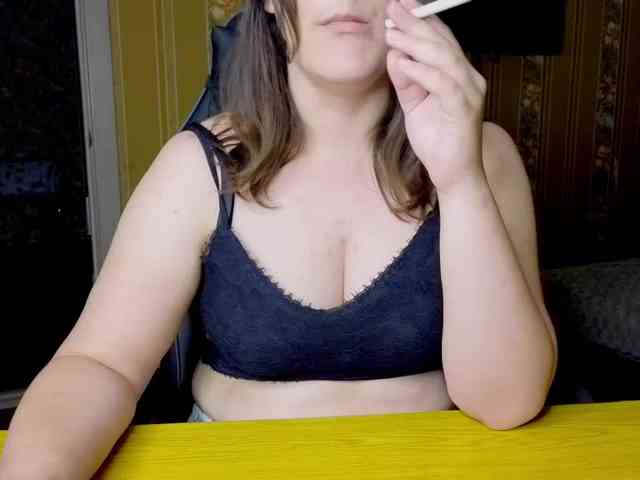Secret_Smile webcam