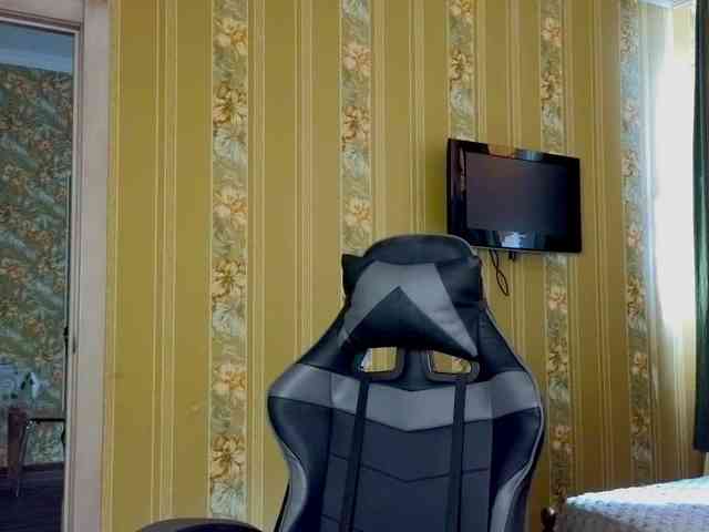 Secret_Smile webcam