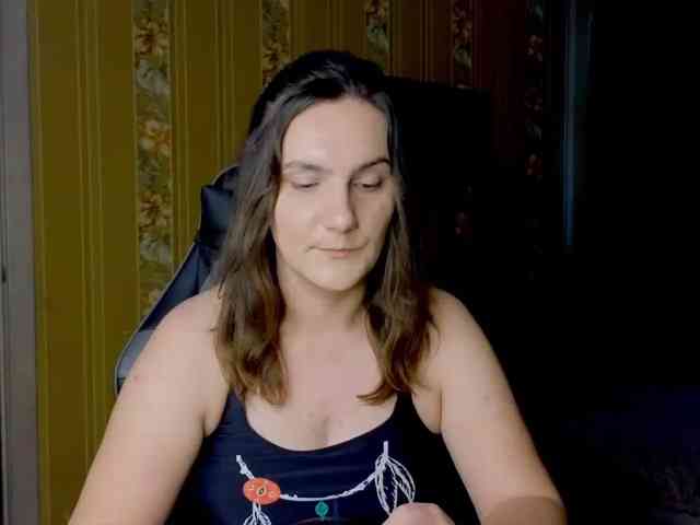 Secret_Smile webcam