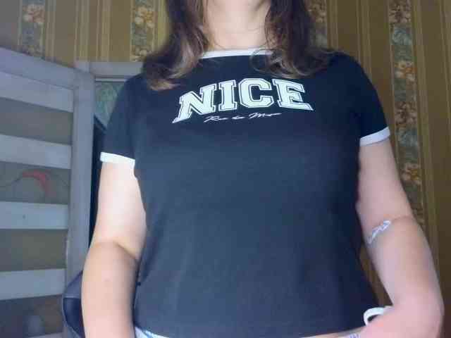 Secret_Smile webcam