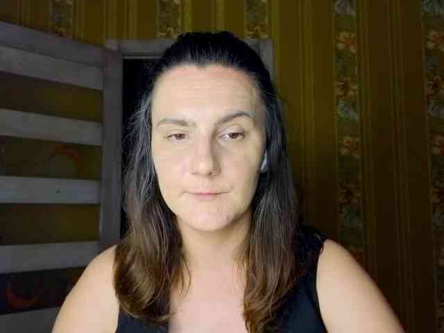Secret_Smile webcam
