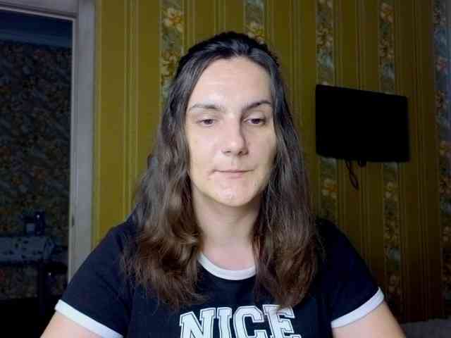 Secret_Smile webcam