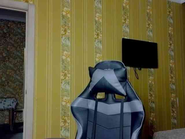 Secret_Smile webcam