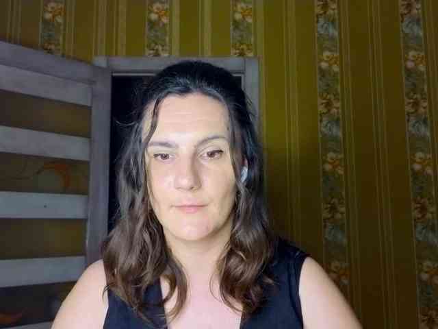 Secret_Smile webcam