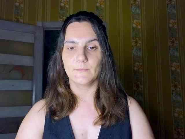 Secret_Smile webcam