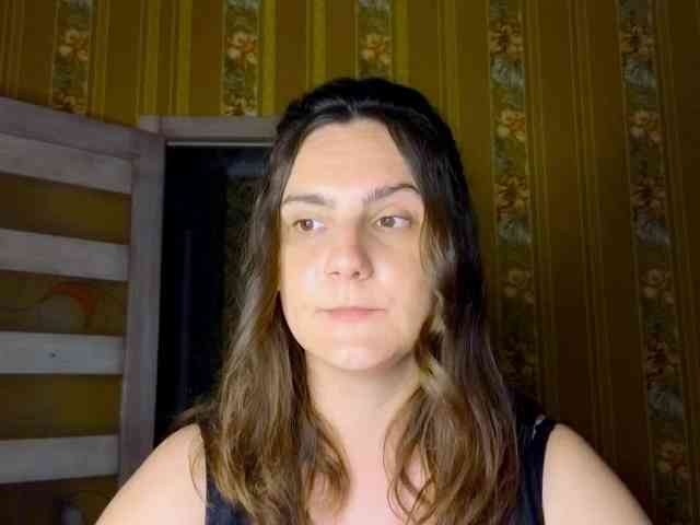 Secret_Smile webcam
