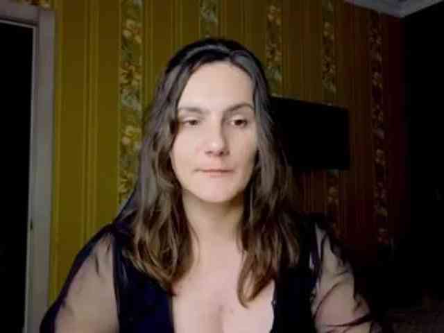 Secret_Smile webcam