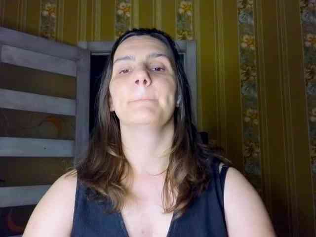 Secret_Smile webcam