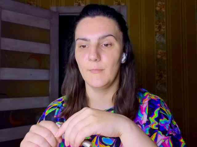 Secret_Smile webcam