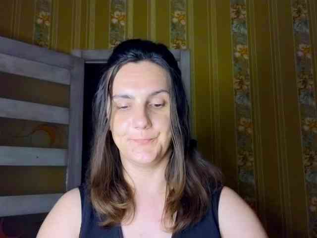 Secret_Smile webcam