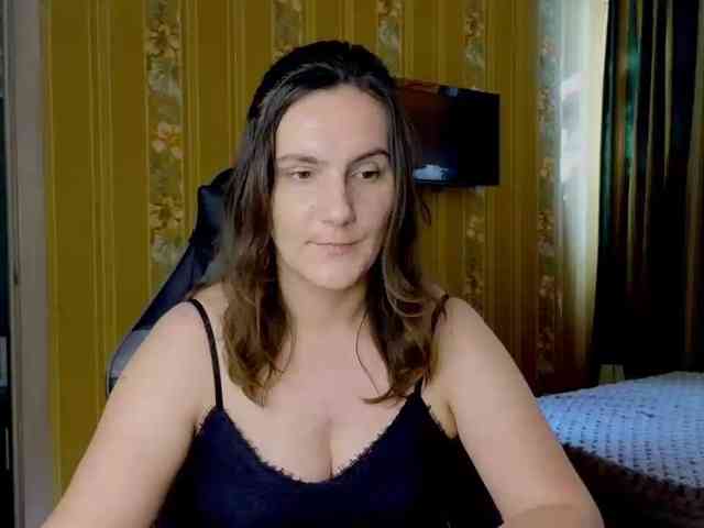 Secret_Smile webcam