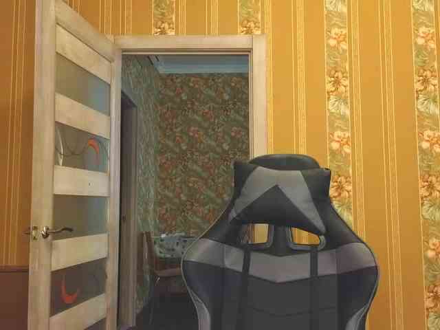 Secret_Smile webcam