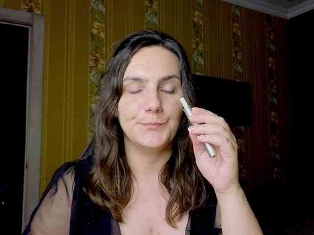Secret_Smile webcam