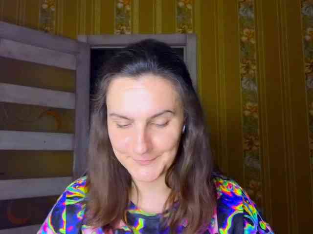 Secret_Smile webcam