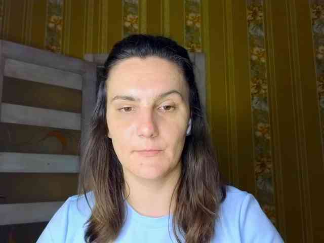 Secret_Smile webcam