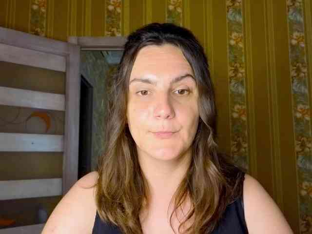 Secret_Smile webcam
