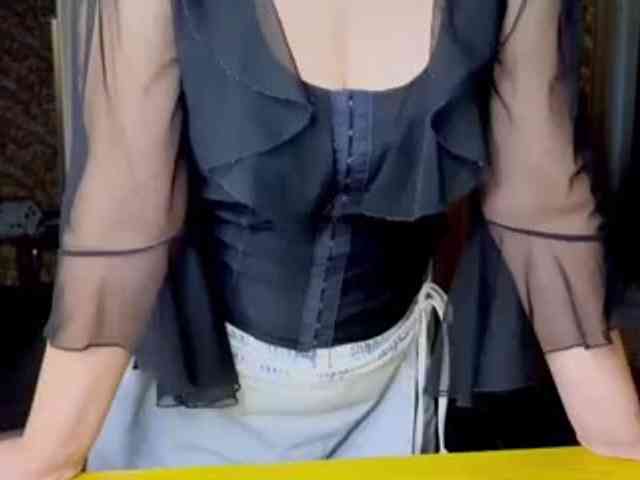 Secret_Smile webcam